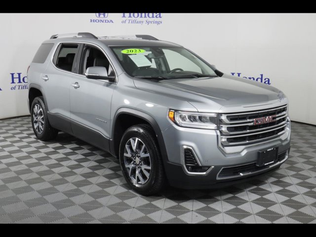 2023 GMC Acadia SLT